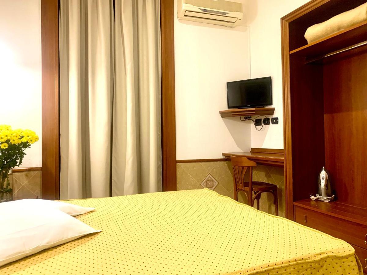 Hotel Astrid ميلان المظهر الخارجي الصورة